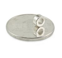 Magnet