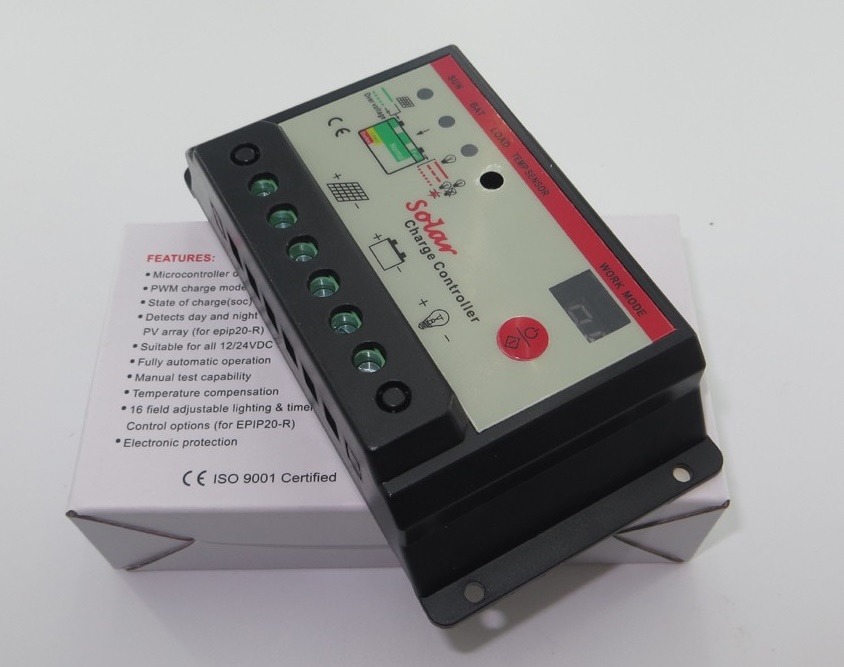 Solar-charger-10A