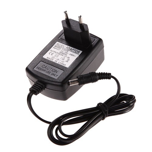 DC 5V 3A Strømforsyning AC 100-240V to 5V 3A 3000mA Switching Power Supply
